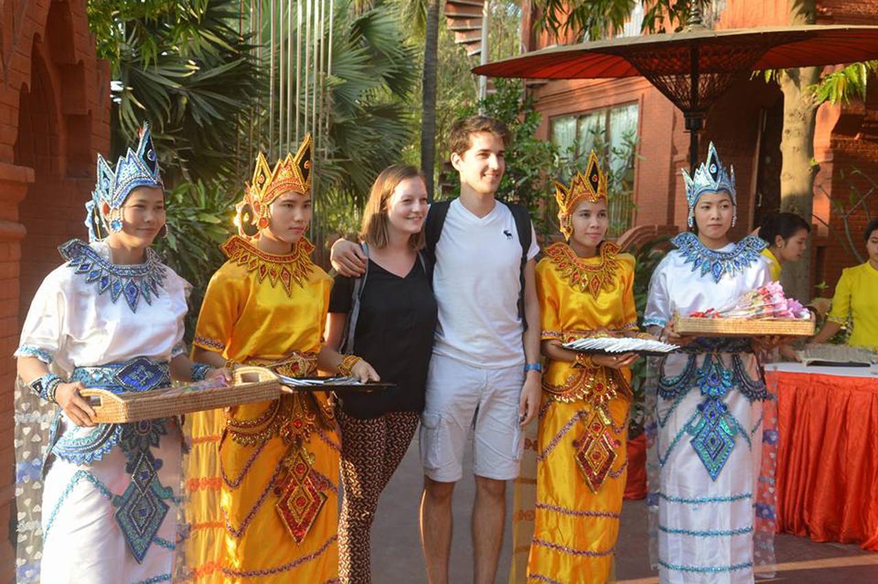 Hotel Sincere Smile Bagan New Bagan Esterno foto