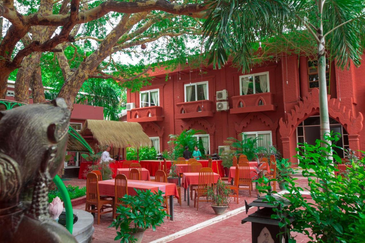 Hotel Sincere Smile Bagan New Bagan Esterno foto