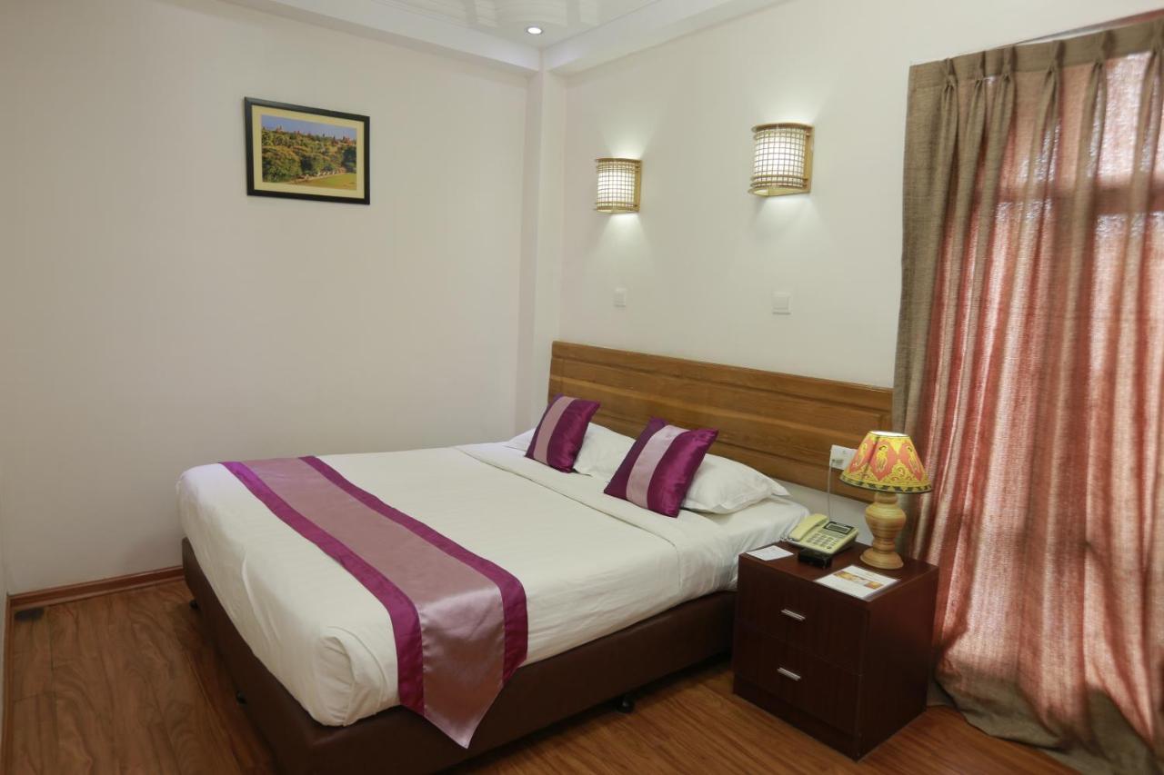Hotel Sincere Smile Bagan New Bagan Esterno foto