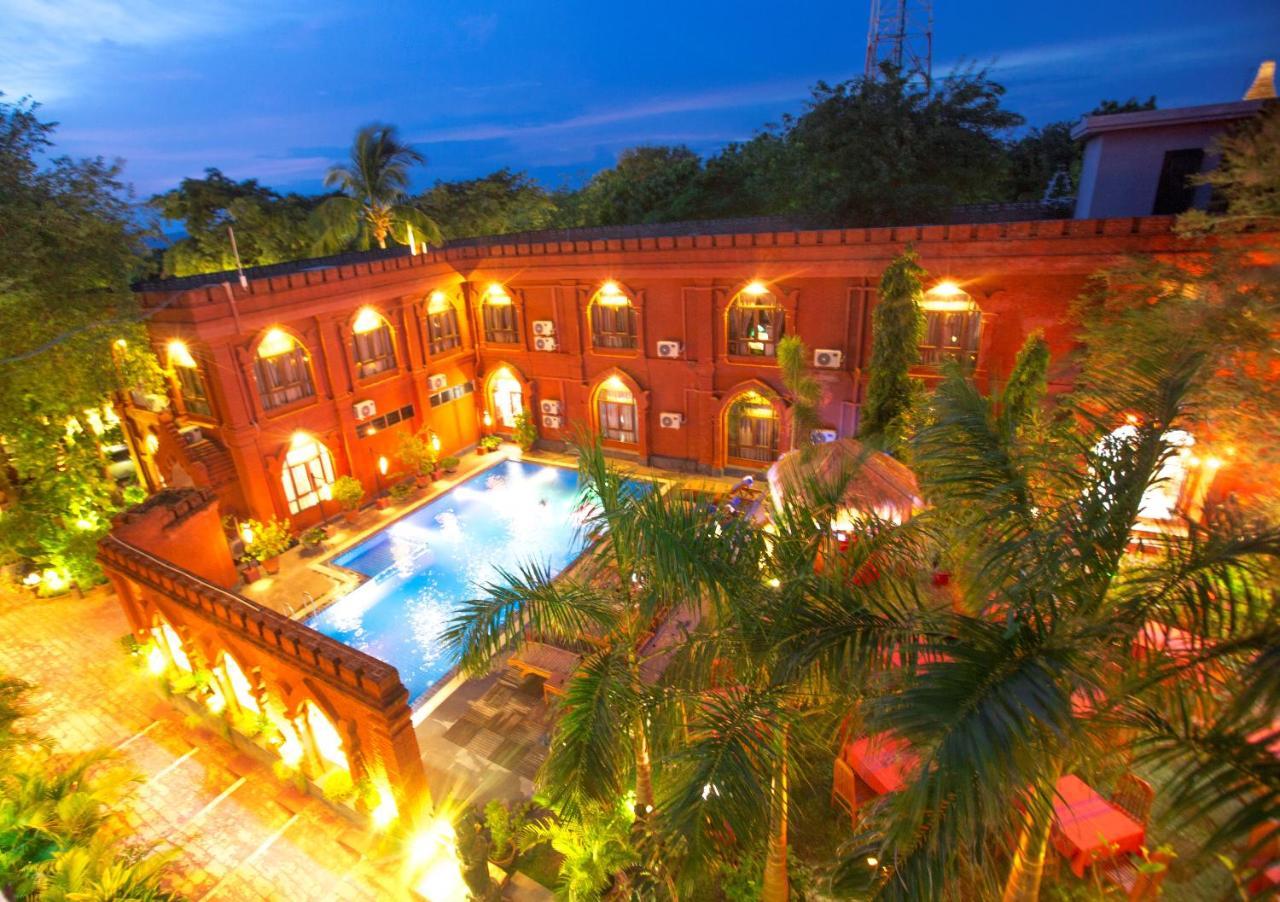 Hotel Sincere Smile Bagan New Bagan Esterno foto