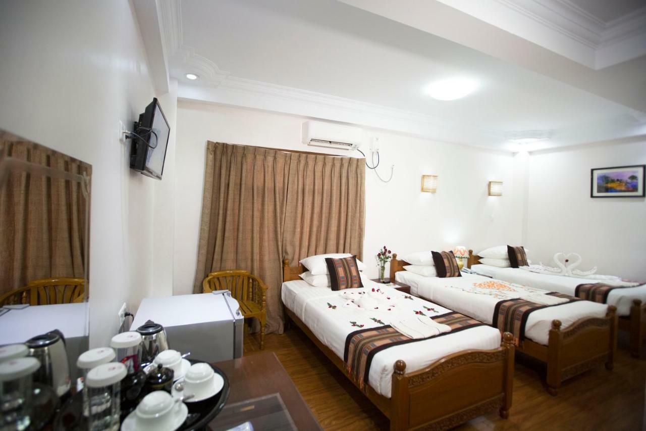 Hotel Sincere Smile Bagan New Bagan Esterno foto
