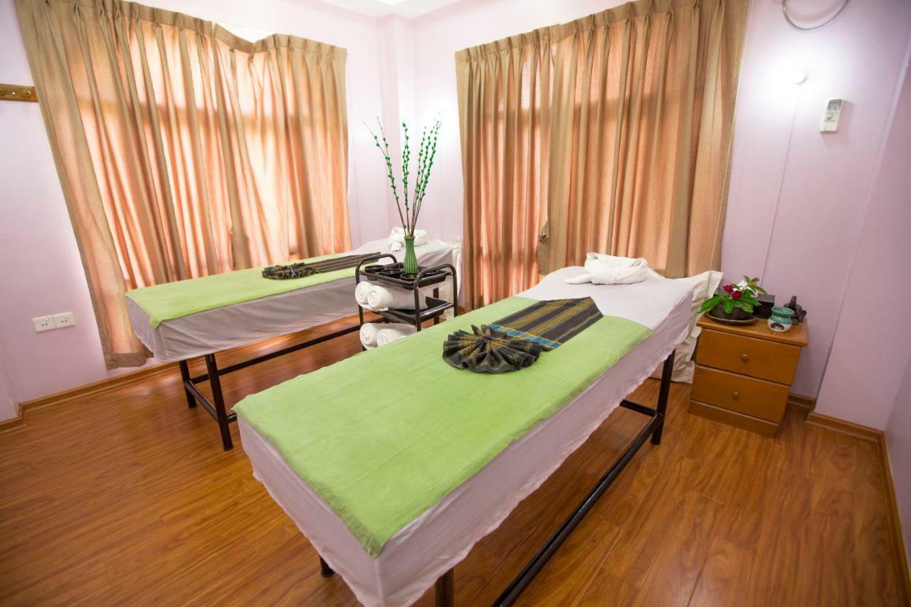 Hotel Sincere Smile Bagan New Bagan Esterno foto